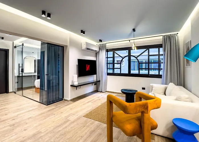 The 2 Bdr Sapphire Condo 5 Min To Cai Airport