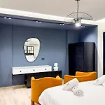 The 2 Bdr Sapphire Condo 5 Min To Cai Airport